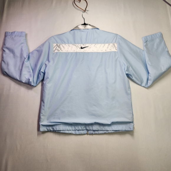 ⭐️ Women's Nike Windbreaker Small Like New, Excellent Condition • Full Zip - Picture 4 of 11